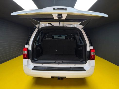 Used 2012 Ford Expedition EL Limited RWD image 25