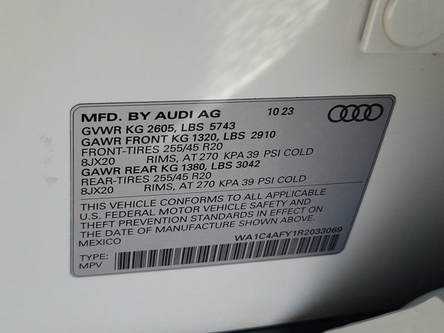 Certified 2024 Audi SQ5 Prestige AWD/4WD image 32