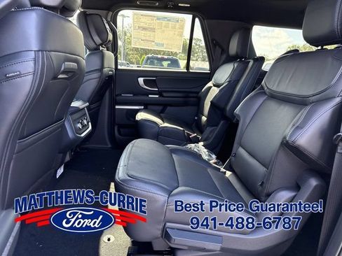 New 2026 Ford Expedition Max Platinum w/ Stealth Appearance Package AWD/4WD image 13