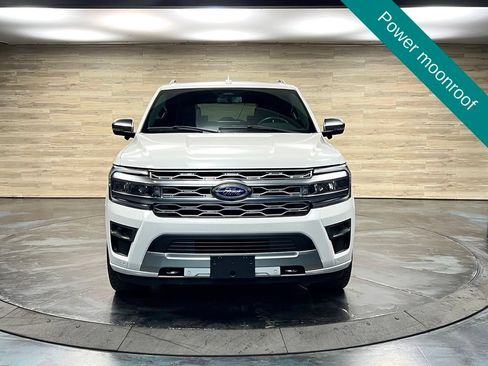 Used 2024 Ford Expedition Max Platinum AWD/4WD image 9