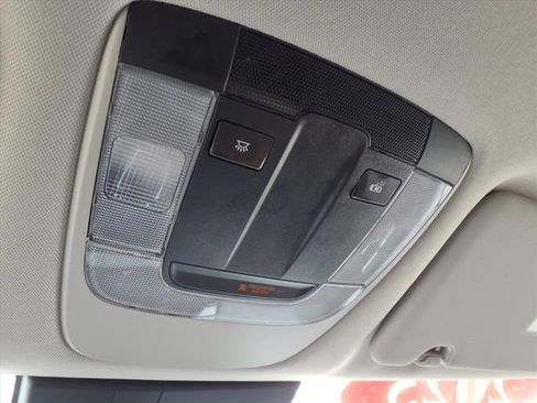 Used 2025 Kia Sportage LX image 27
