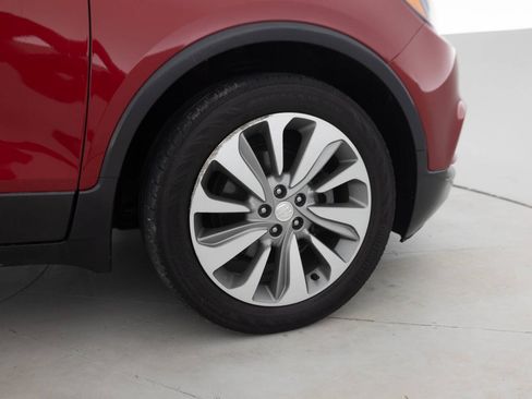 Used 2019 Buick Encore Preferred FWD image 19