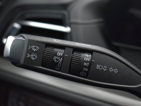 New 2026 Chevrolet Traverse LT w/ Midnight/Sport Edition image 21