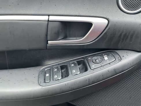 Used 2025 Hyundai Sonata SEL FWD image 18