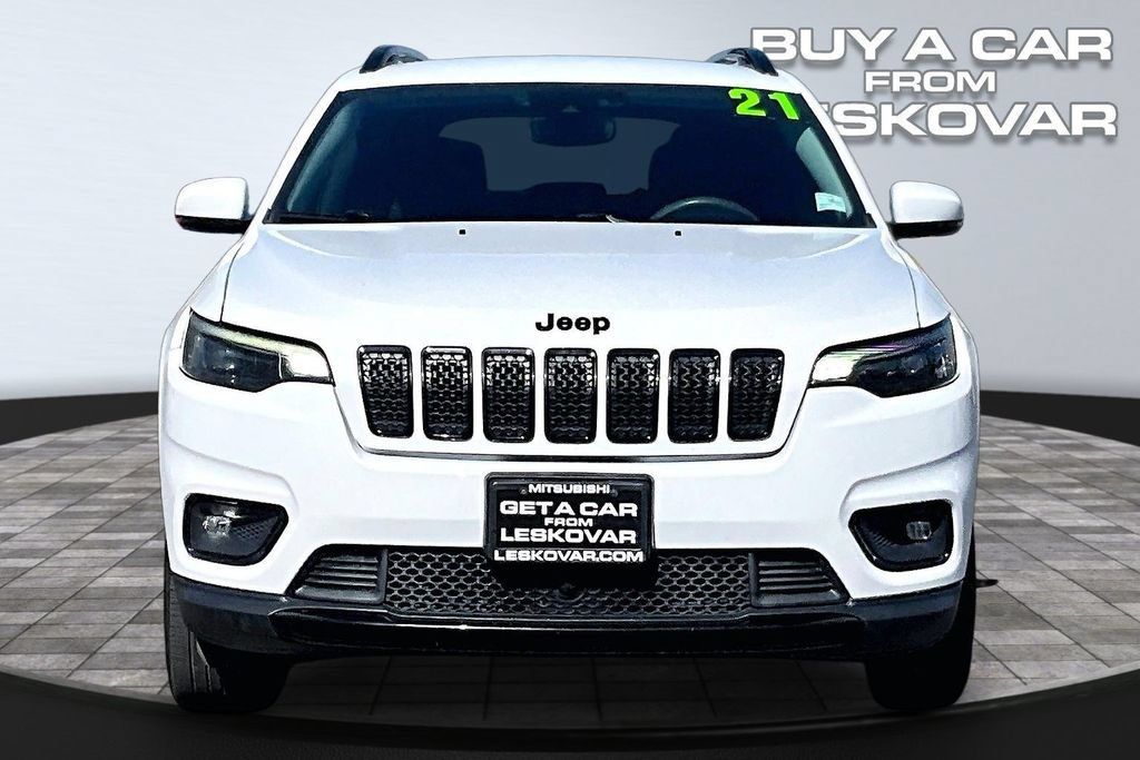 Used 2021 Jeep Cherokee Latitude Plus AWD/4WD image 3