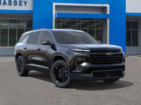 New 2026 Chevrolet Traverse LT w/ Enhanced Driving Package FWD image 7