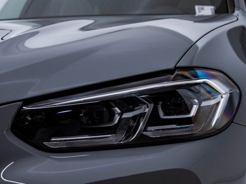 Used 2024 BMW X3 xDrive30i w/ Premium Package image 7