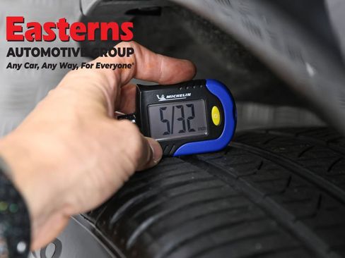 Used 2025 Dodge Durango R/T AWD/4WD image 31