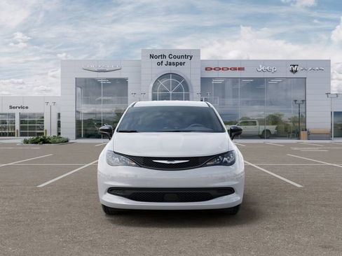 New 2026 Chrysler Voyager LX FWD image 7