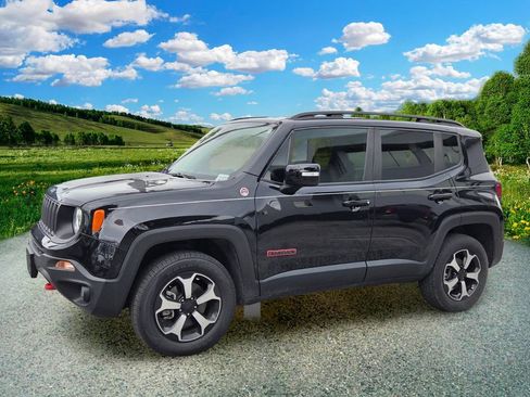 Used 2022 Jeep Renegade Trailhawk AWD/4WD image 2