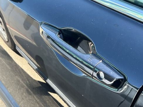 Used 2019 Honda CR-V EX-L image 7