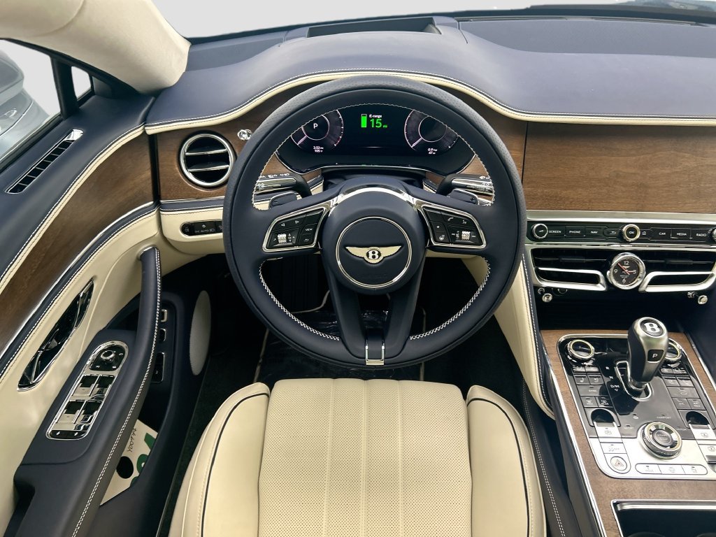 Used 2026 Bentley Flying Spur V8 AWD/4WD image 10