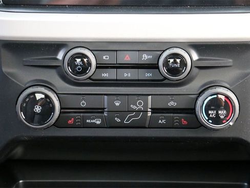 New 2026 Ford F250 XLT w/ XLT Premium Package image 29