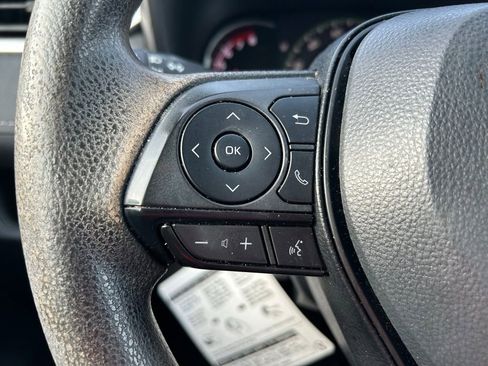 Used 2023 Toyota RAV4 XLE image 20