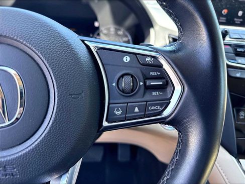 Used 2024 Acura RDX SH-AWD image 21