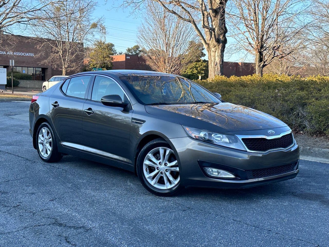 Used 2013 Kia Optima EX w/ Premium Pkg FWD image 2