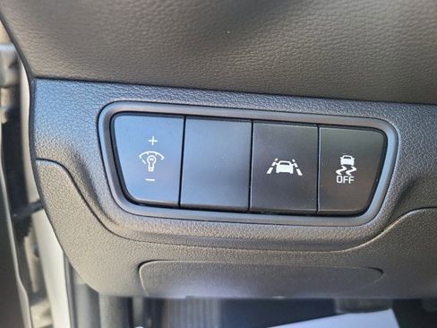 Used 2020 Kia Forte LXS image 8