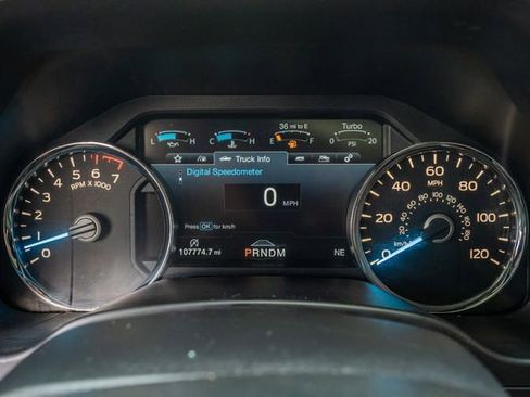 Used 2018 Ford F150 Platinum w/ Equipment Group 701A Luxury image 25