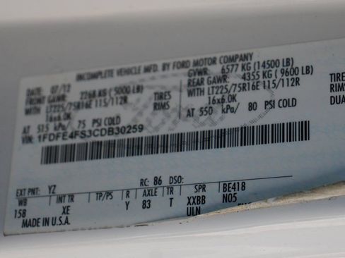 Used 2012 Ford E-450 and Econoline 450 Super Duty w/ Shuttle Bus Prep Pkg image 38