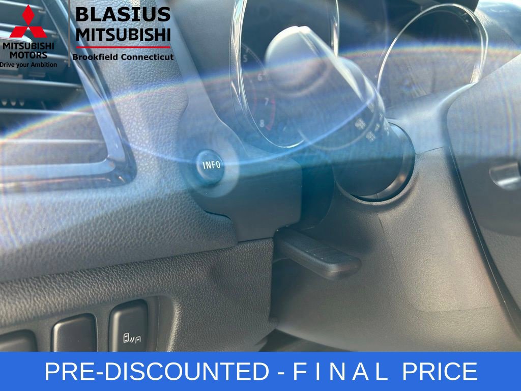 Used 2025 Mitsubishi Outlander Sport SEL AWD/4WD image 55