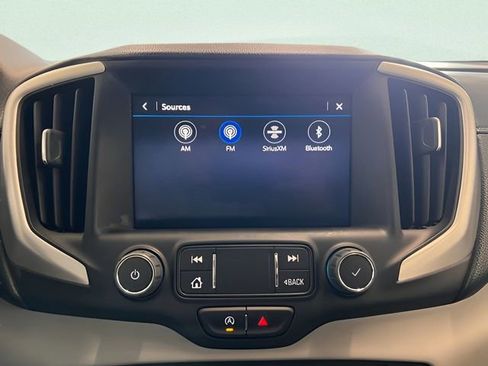 Used 2022 GMC Terrain SLE w/ Driver Convenience Package image 22