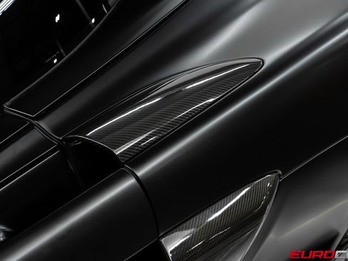 Used 2019 McLaren 600LT RWD image 19