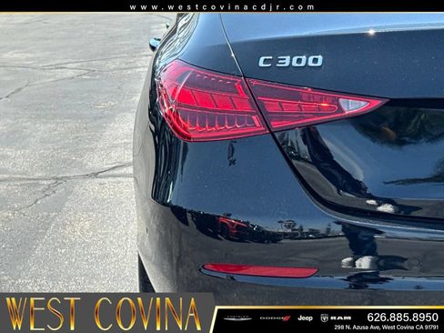 Used 2025 Mercedes-Benz C 300 Sedan image 14