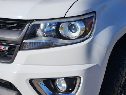 Used 2018 Chevrolet Colorado Z71 image 8