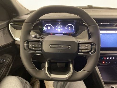 New 2026 Jeep Cherokee Laredo AWD/4WD image 19