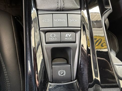 Used 2025 Toyota Camry XSE w/ Premium Plus Package FWD image 22