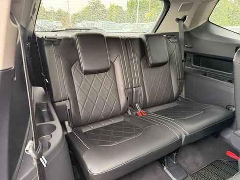 Used 2024 Volkswagen Atlas SEL Premium R-Line AWD/4WD image 17