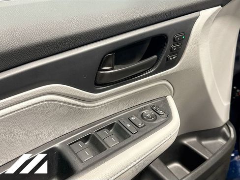 Used 2024 Honda Odyssey EX-L image 19