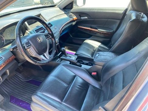 Used 2010 Honda Crosstour EX-L image 11
