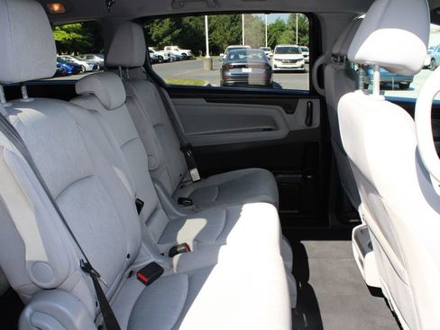 Used 2019 Honda Odyssey EX image 15