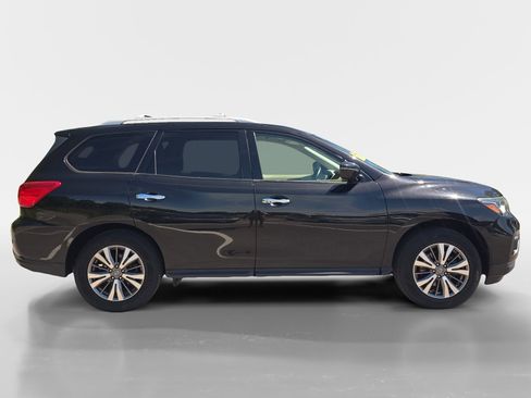 Used 2019 Nissan Pathfinder SV w/ Cargo Package AWD/4WD image 5