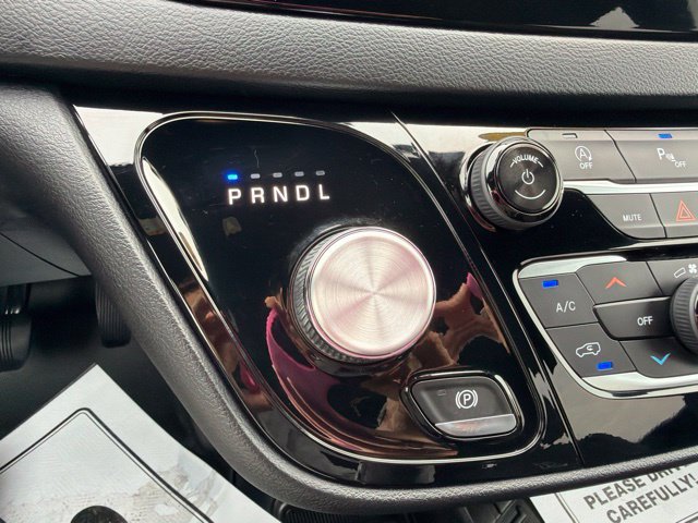 Used 2019 Chrysler Pacifica Touring Plus w/ S Appearance Package FWD image 34