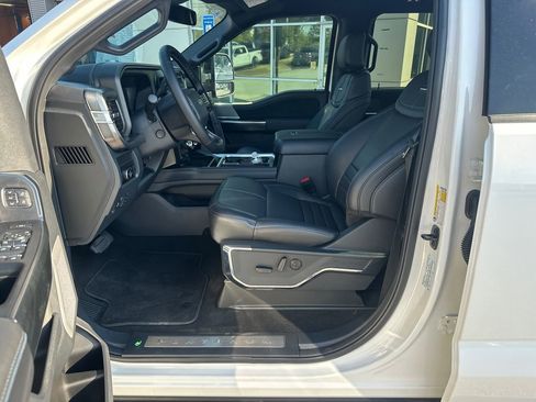 New 2026 Ford F250 Platinum AWD/4WD image 38