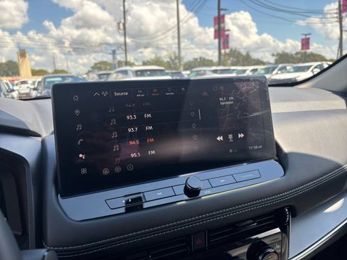 Used 2026 Nissan Rogue SL FWD image 20