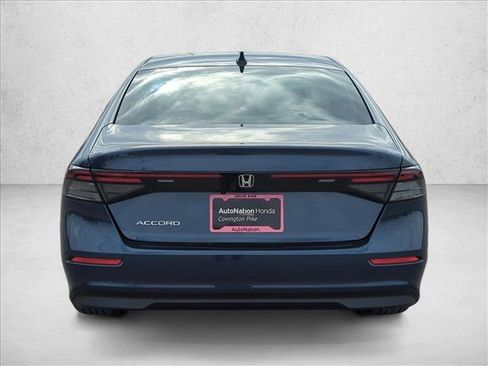 New 2025 Honda Accord SE image 8