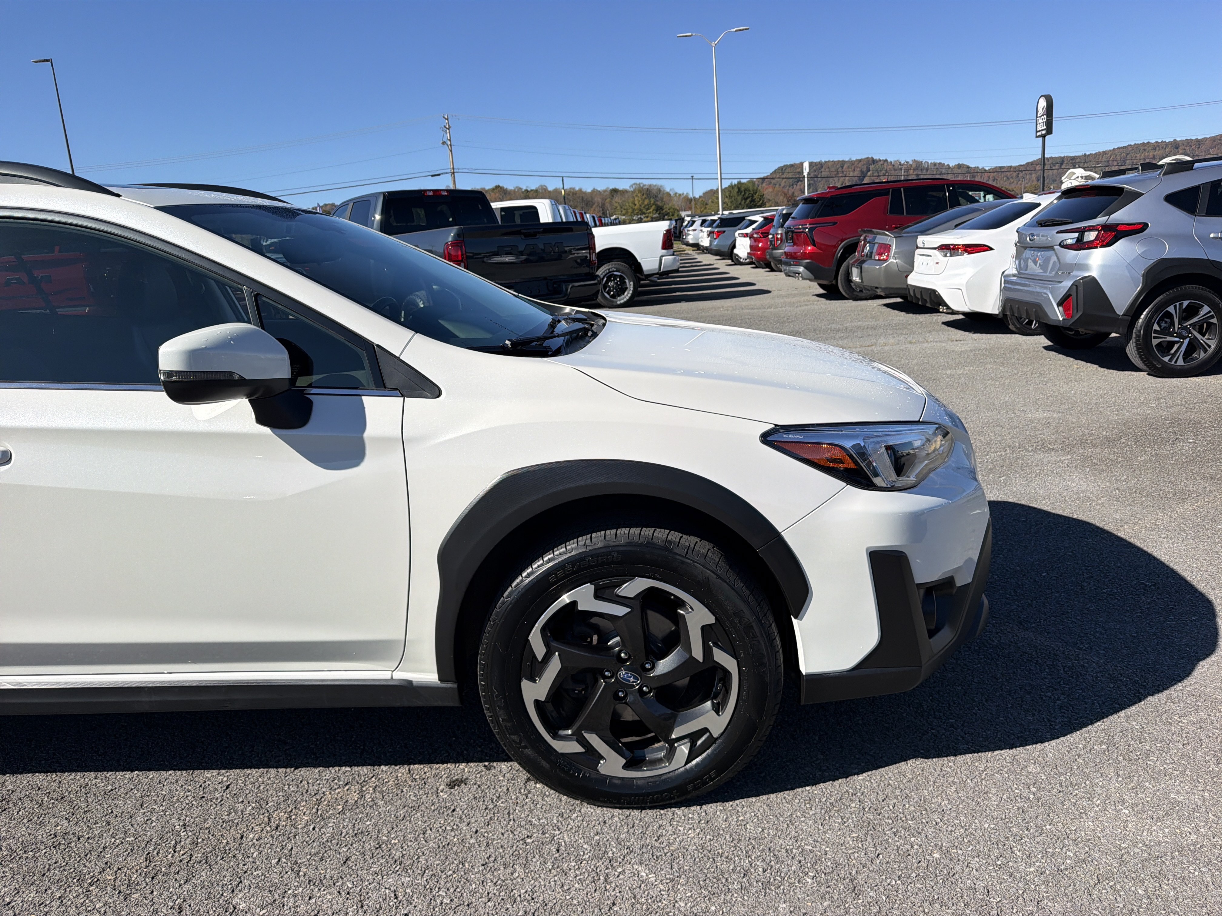 Used 2023 Subaru Crosstrek 2.5i Limited AWD/4WD image 2