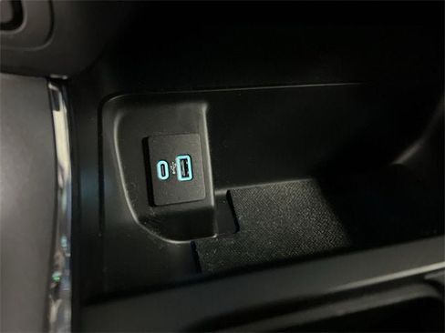 Used 2022 Ford F150 XLT w/ Equipment Group 302A High image 34