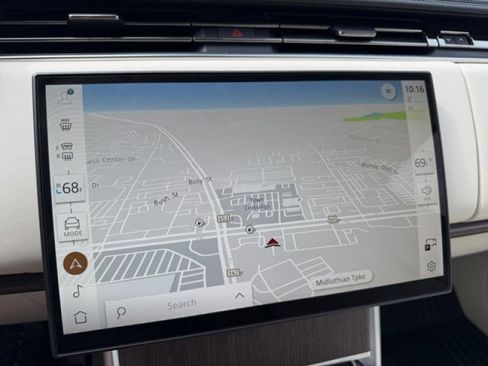 Certified 2025 Land Rover Range Rover SE AWD/4WD image 16