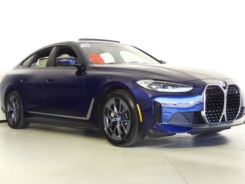Used 2023 BMW i4 eDrive35 w/ Premium Package RWD image 4