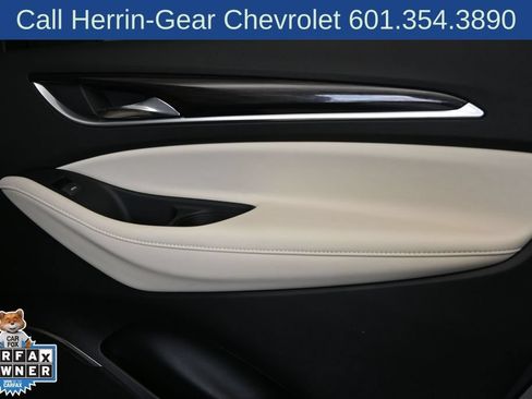 Used 2023 Buick Enclave Essence w/ Experience Buick Package FWD image 18
