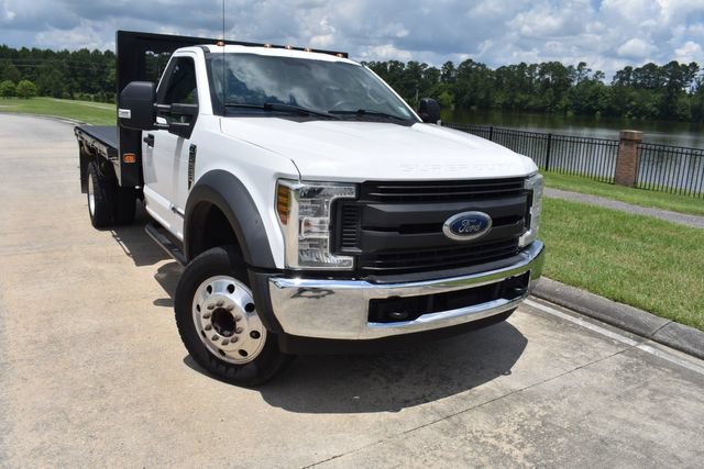 Used 2019 Ford F550 2WD Regular Cab Super Duty image 2