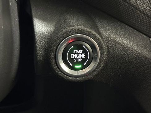 Used 2022 Chevrolet TrailBlazer LT FWD image 16