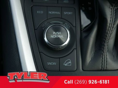Used 2024 Toyota RAV4 Adventure AWD/4WD image 31