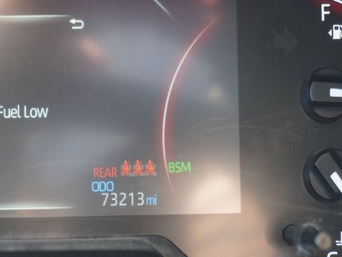 Used 2024 Toyota RAV4 XLE image 24