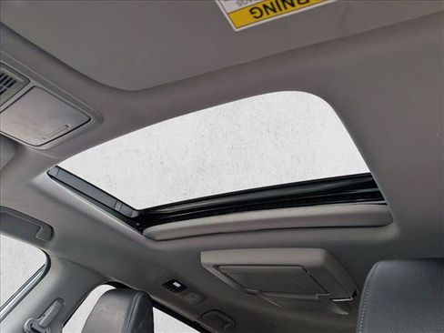 Used 2021 Honda Odyssey Touring image 17