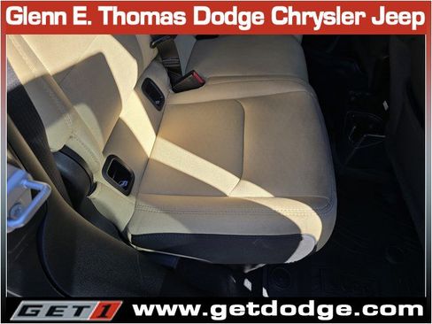 Certified 2023 Jeep Gladiator Willys image 31